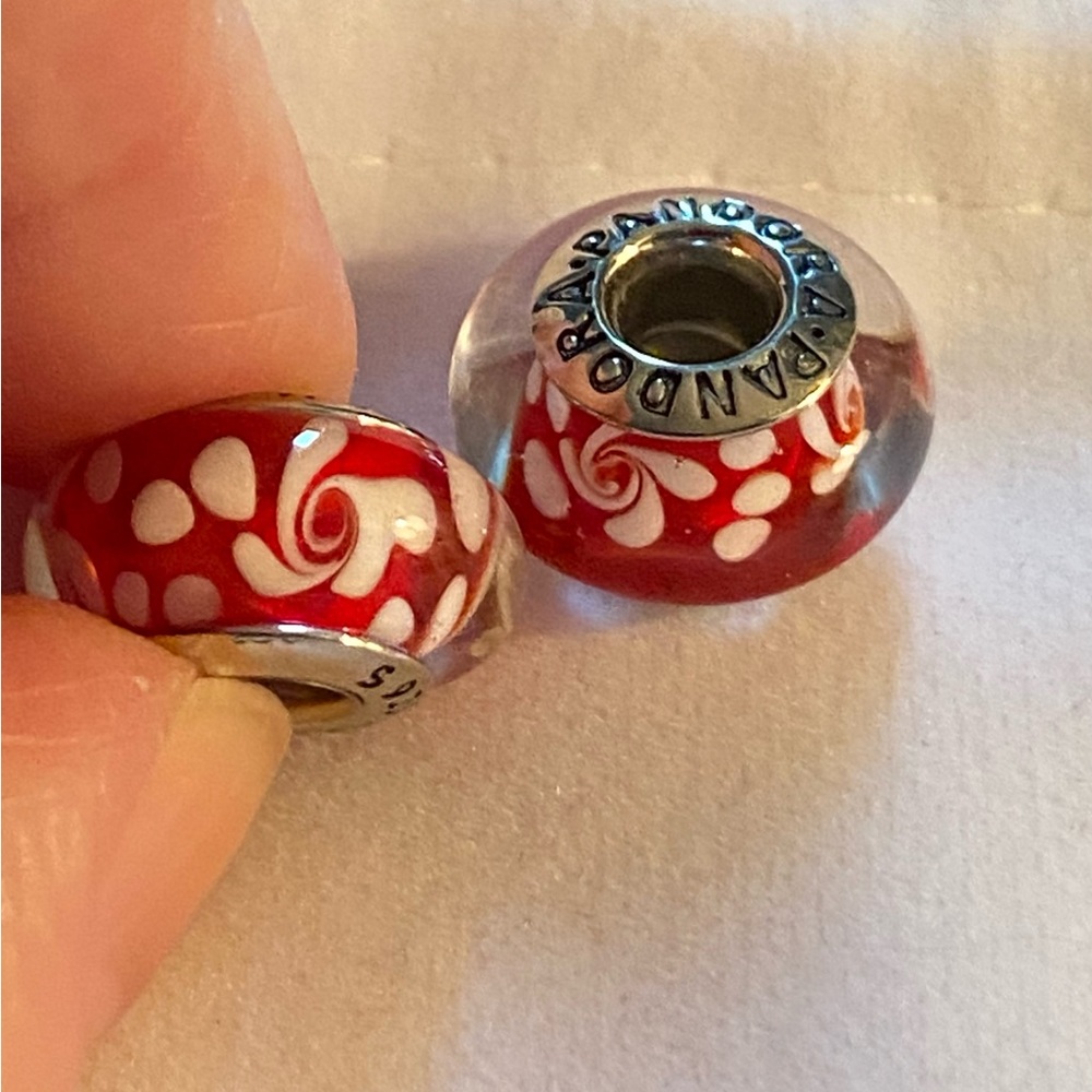 Preowned Pandora Red with White Swirl Flowers Murano Glass Beads.